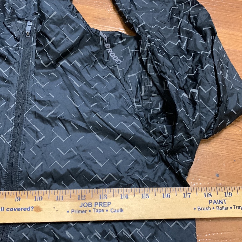 Brooks running Lightweight Packable Jacket - image 3